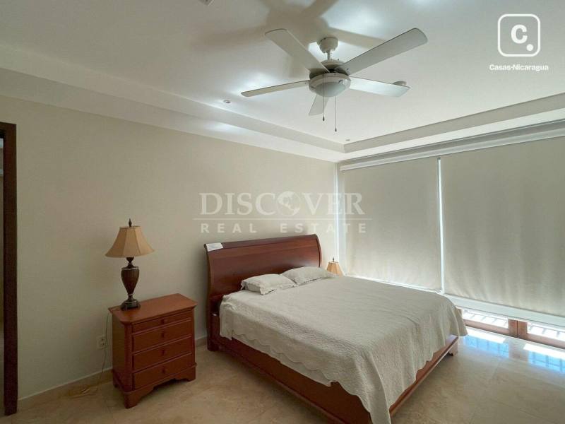 Apartamento en venta en Santo Domingo, Managua – 3 hab, 201 m²