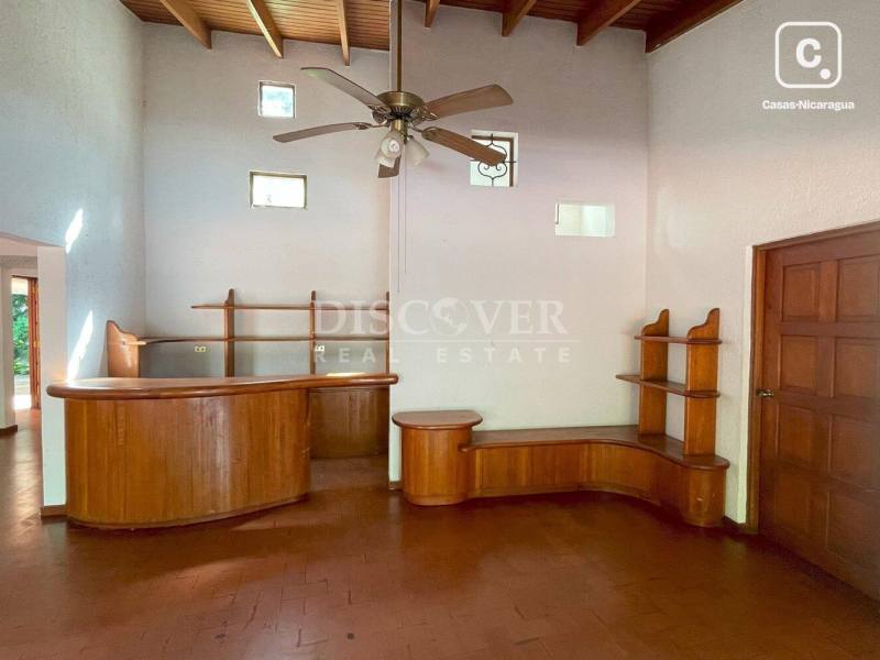 Casa en venta o alquiler en Carretera Sur, Managua – 6 hab, 742 m²