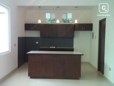Casa en venta en Villa Fontana, Managua – 3 hab, 180 m²