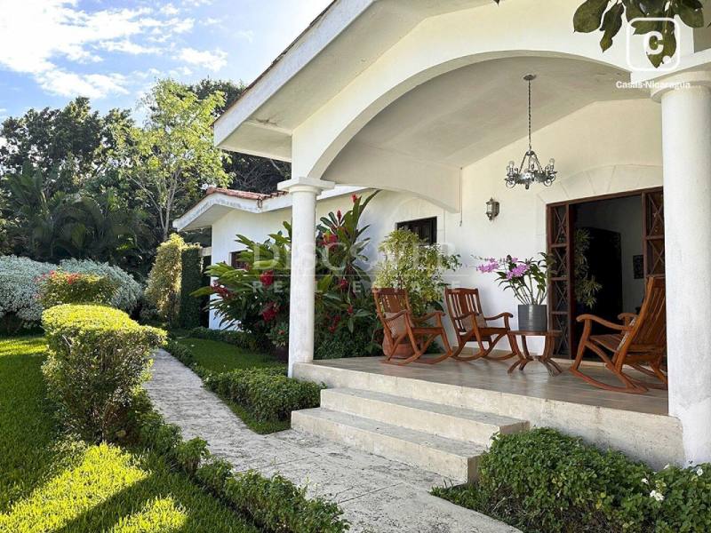 Casa en venta en Santo Domingo, Managua – 3 hab, 380 m²