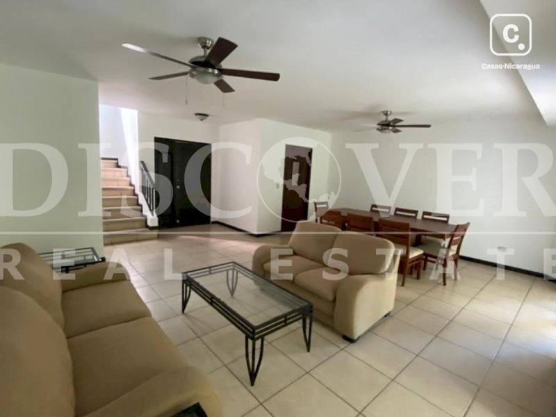 Casa en alquiler en Las Colinas, Managua – 3 hab, 186 m²