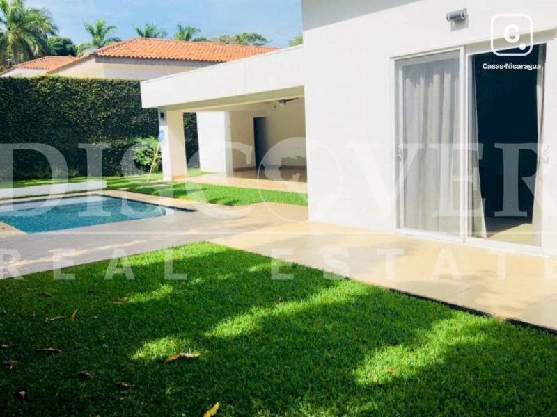 Casa en venta o alquiler en Santo Domingo, Managua – 3 hab, 327 m²