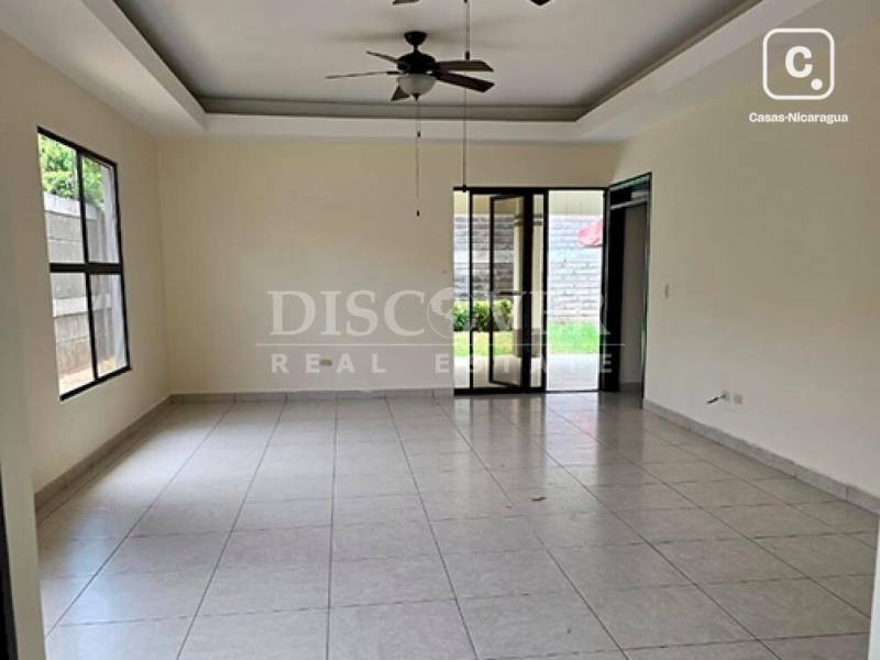 Casa en venta en Santo Domingo, Managua – 3 hab, 198 m²
