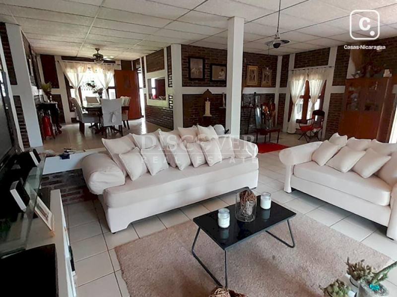 Casa en venta en Carretera Masaya, Managua – 3 hab, 258 m²