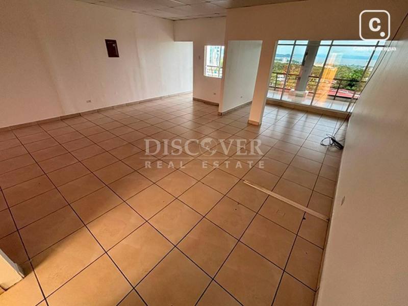 Local comercial en venta o alquiler en Altamira, Managua – 77 m²