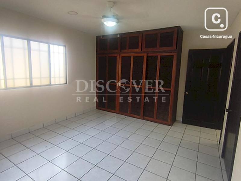 Casa en alquiler en Villa Fontana, Managua – 3 hab, 220 m²