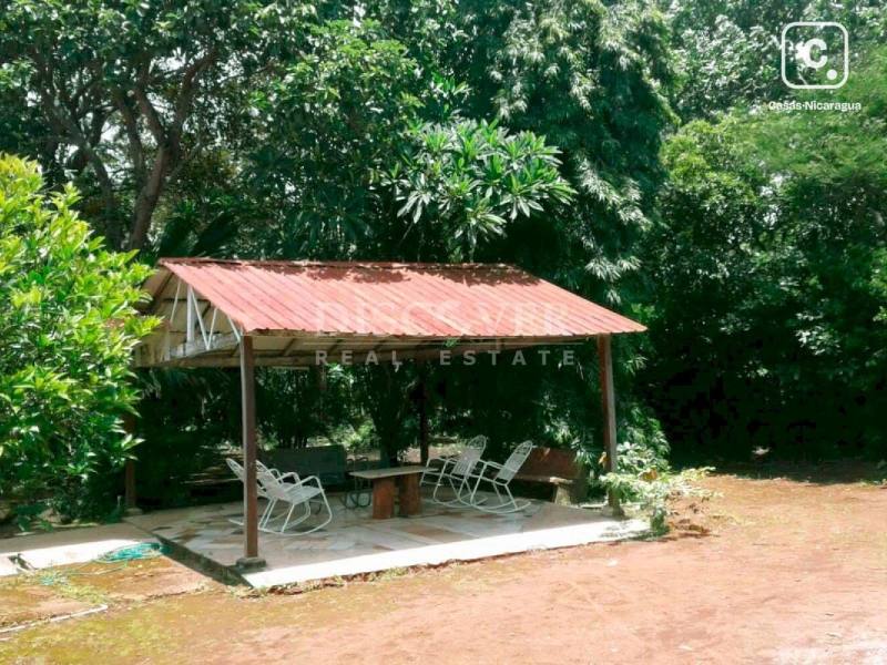 Casa en venta en Carretera Masaya, Managua – 4 hab, 400 m²