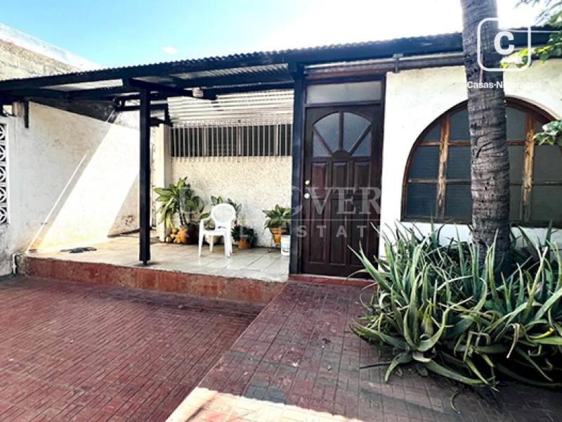 Local comercial en venta en Bello Horizonte, Managua – 244 varas²