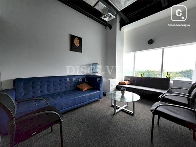 Edificio en alquiler en Suburbana, Managua – 158 m²