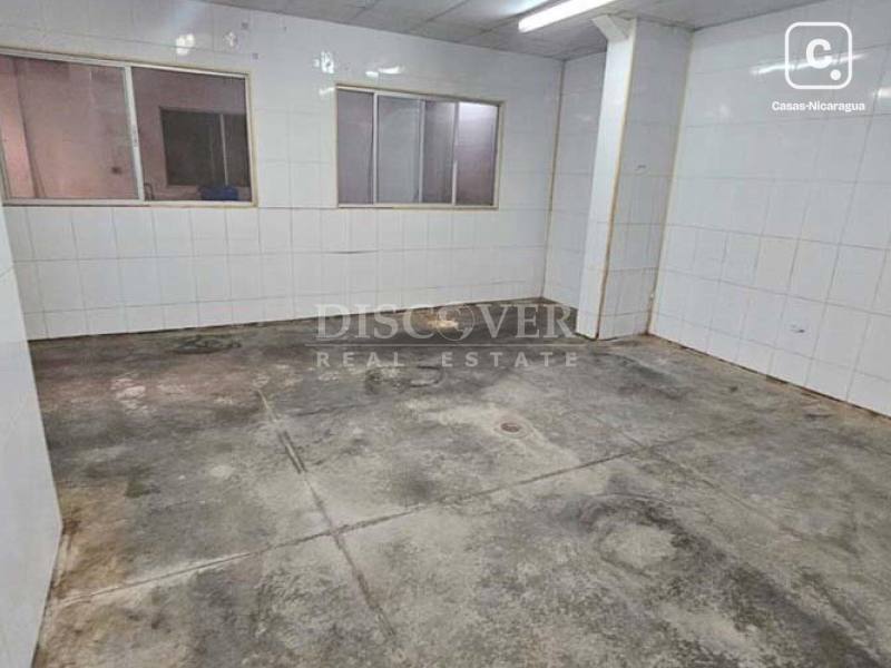 Bodega en venta o alquiler en Carretera Masaya, Managua – 1,350 m²