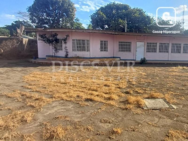 Bodega en venta en Carretera Nueva León, Managua – 735 m²