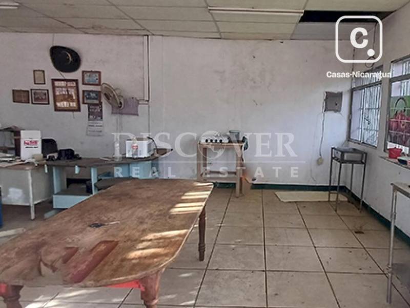 Bodega en venta en Carretera Nueva León, Managua – 735 m²