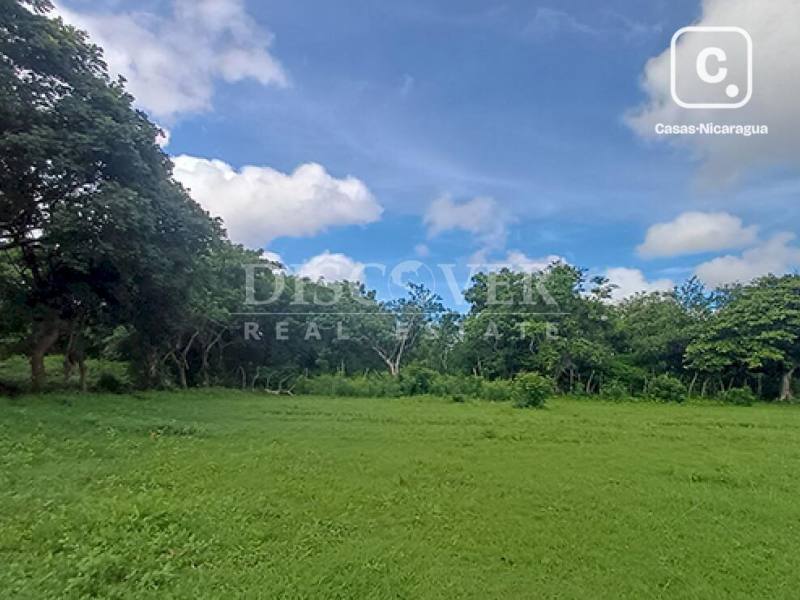 Terreno en venta en Carretera Masaya, Managua – 22,774 varas²