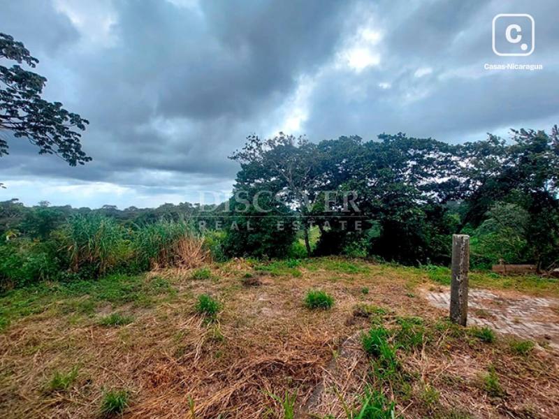 Terreno en venta en Crucero, Managua – 1,100 varas²
