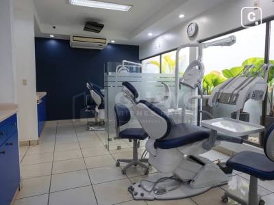 Oficina en alquiler en Bolonia, Managua – US$ 1,290/mes