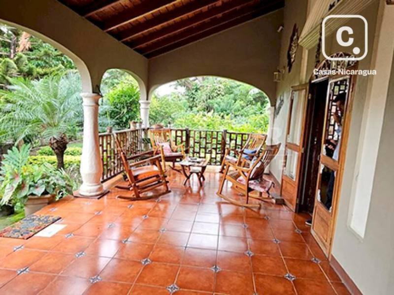 Casa en venta en Carretera Sur, Managua – 5 hab, 326 m²