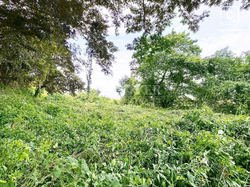 Terreno en venta en Villa Fontana, Managua – 4,263 varas²