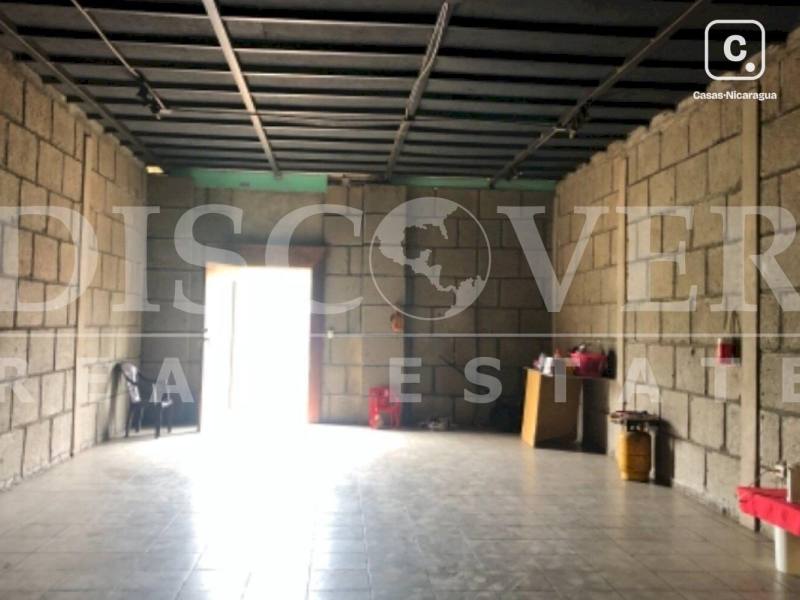 Bodega en venta o alquiler en Carretera Vieja a León, Managua – 1,487 m²