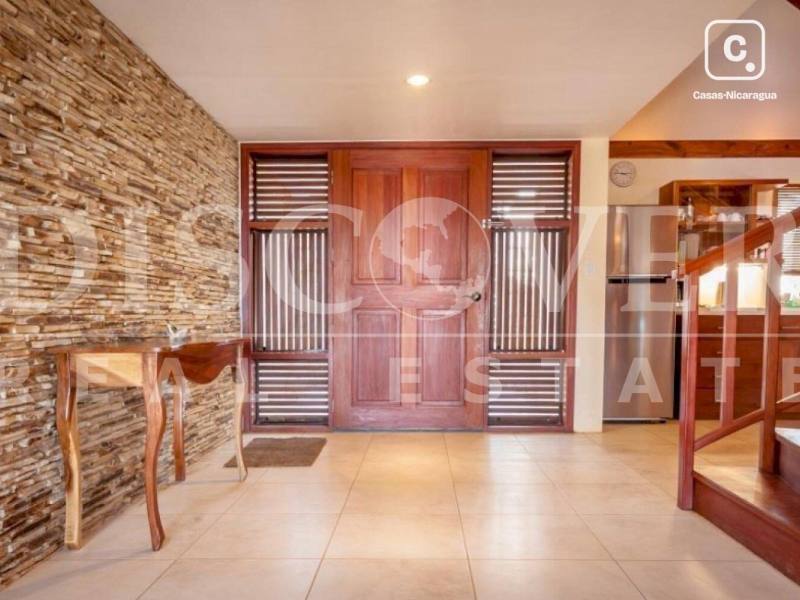 Casa de playa en venta en San Juan del Sur, Rivas – 2 hab, 195 m²