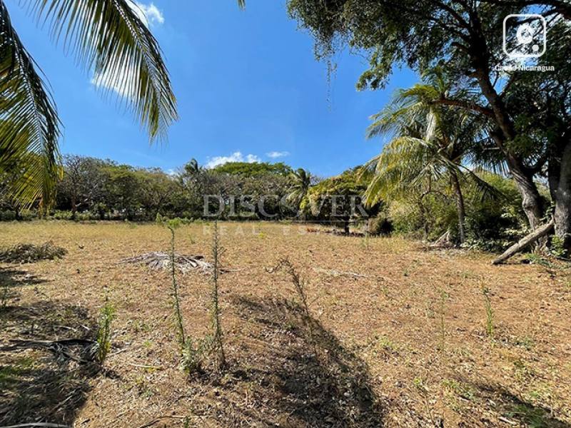 Terreno en venta en Carretera Vieja a León, Managua – 3,000 varas²