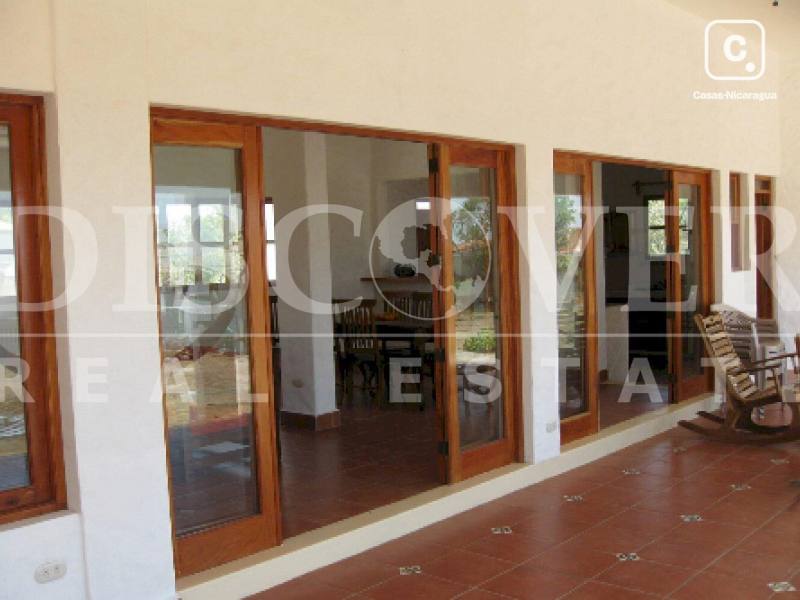 Casa de playa en venta o alquiler en San Rafael del Sur, Managua – 4 hab, 400 m²