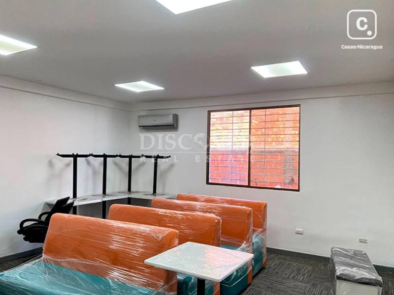 Oficina en alquiler en Carretera Masaya, Managua – 33 m²