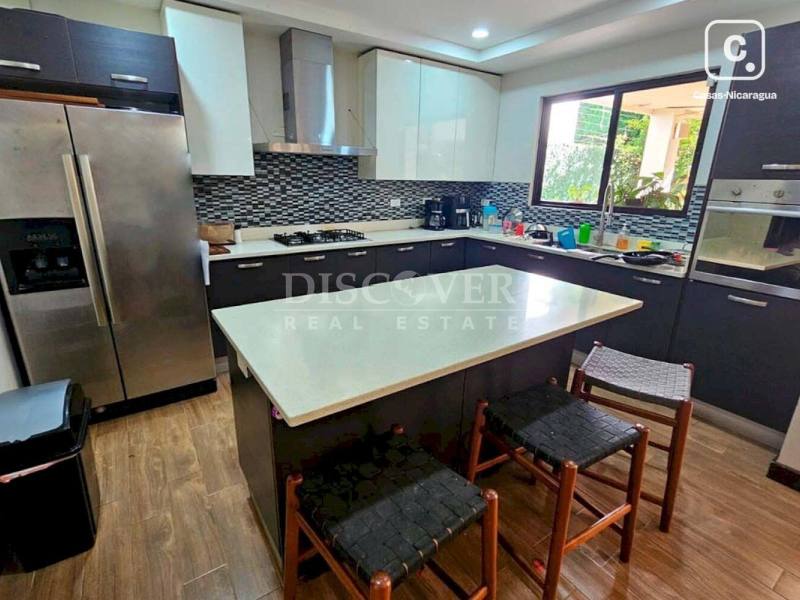 Casa en venta o alquiler en Santo Domingo, Managua – 3 hab, 250 m²