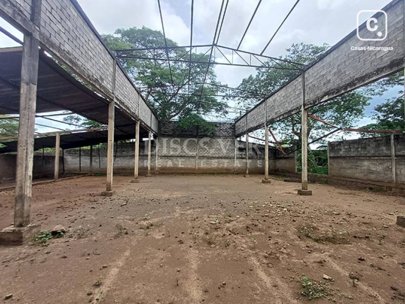 Terreno en venta o alquiler en Carretera Nueva León, Managua – 1,000 m²