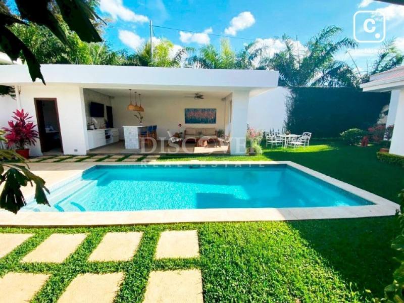 Casa en venta en Santo Domingo, Managua – 4 hab, 420 m²