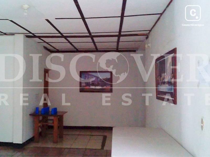 Casa en venta en Los Robles, Managua – 5 hab, 850 varas²