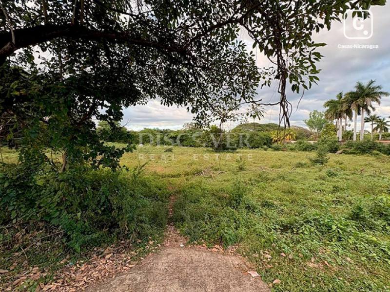 Terreno en venta en Poneloya, León – 5,173 varas²