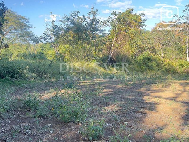 Terreno en venta en Villa Fontana, Managua – 20,000 varas², US$ 500,000