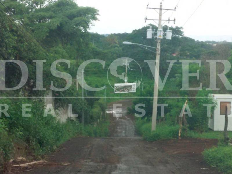 Terreno en venta en Villa Fontana, Managua – 6,039 varas²