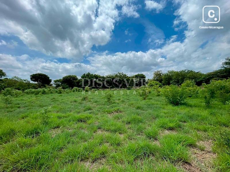 Terreno en venta en Carretera Vieja a León, Managua – 9,103 varas²