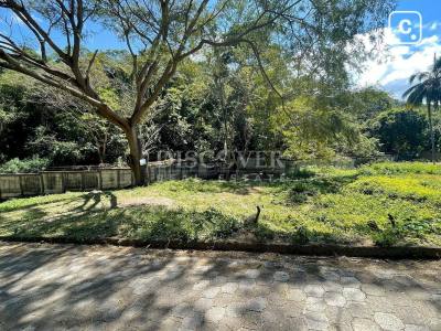 Terreno en venta en Villa Fontana, Managua – 644 varas²