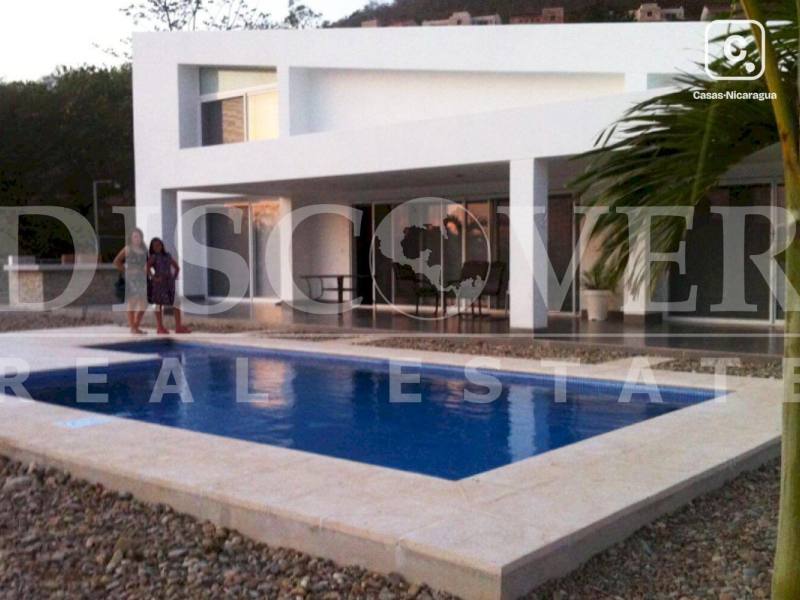 Casa de playa en venta en San Juan del Sur, Rivas – 3 hab, 350 m², US$ 425,000
