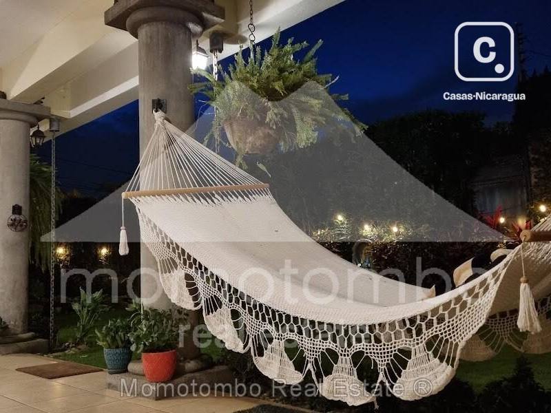 Casa en venta o alquiler en Las Colinas, Managua – 4 hab, 314 m²