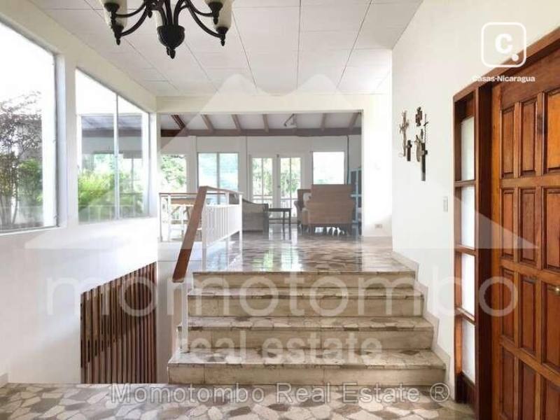 Casa en venta o alquiler en Carretera Sur, Managua – 5 hab, 2,575 varas²