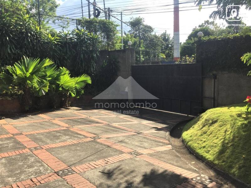 Casa en venta en Santo Domingo, Managua – 3 hab, 350 m², US$ 315,000