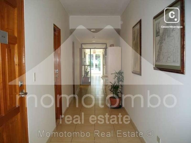 Local comercial en venta o alquiler en Bolonia, Managua – 863 m²