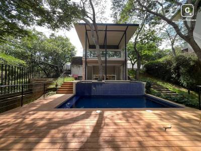 Casa en alquiler en Villa Fontana Sur, Managua – 3 hab, 300 m²