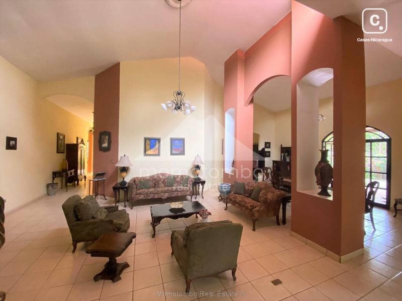 Finca en venta en Carretera Vieja a León, Managua – 4 hab, 300 m²
