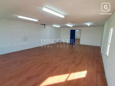 Edificio en alquiler en Planes de Altamira, Managua – 355 varas²