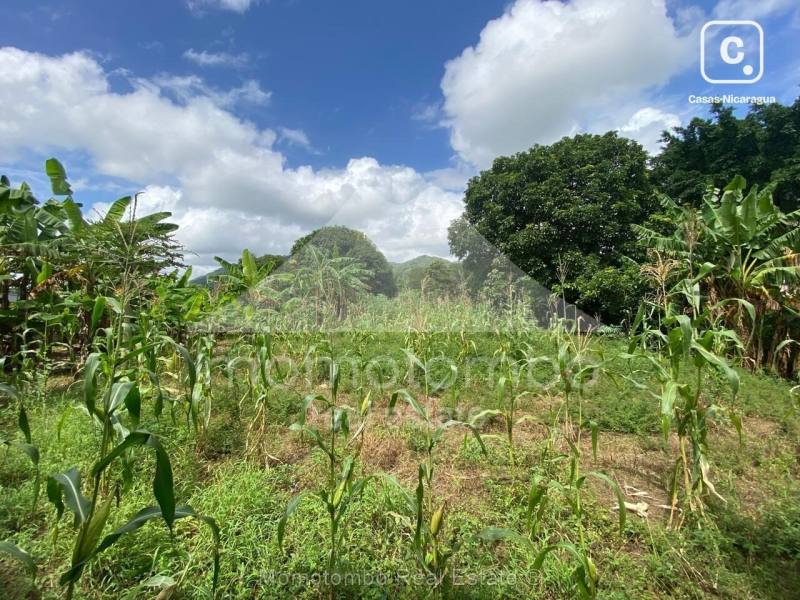 Terreno en venta en Carretera Masaya, Managua – 4,657 varas², US$ 90,000