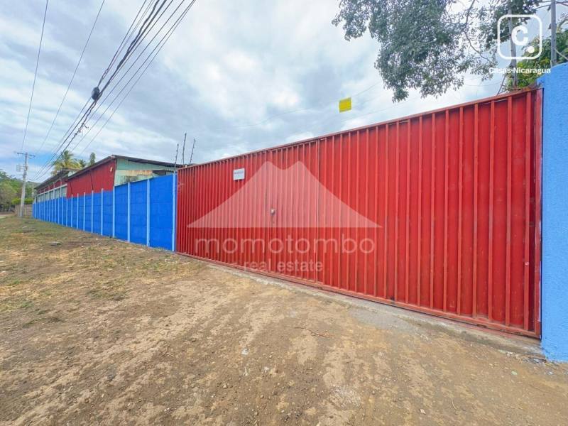Bodega en alquiler en Carretera Nueva León, Managua – 950 m²