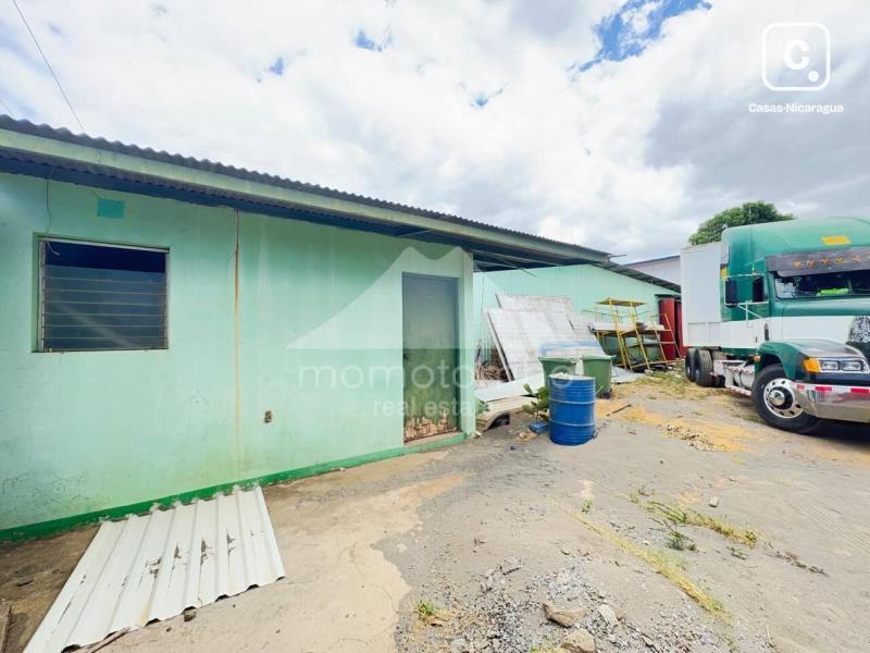 Bodega en alquiler en Carretera Nueva León, Managua – 950 m²