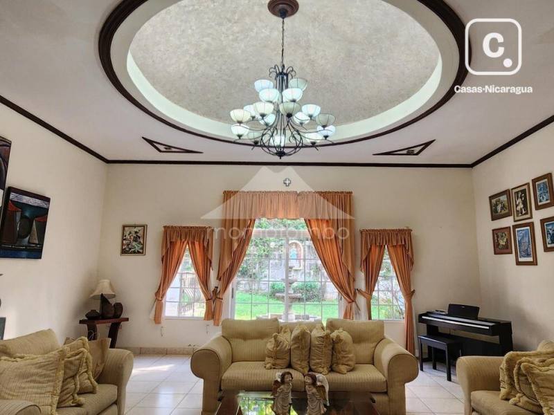 Casa en alquiler en Santo Domingo, Managua – 4 hab, 2,400 varas²