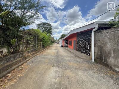 Casa en alquiler en Carretera Sur, Managua – 3 hab, US$ 650/mes
