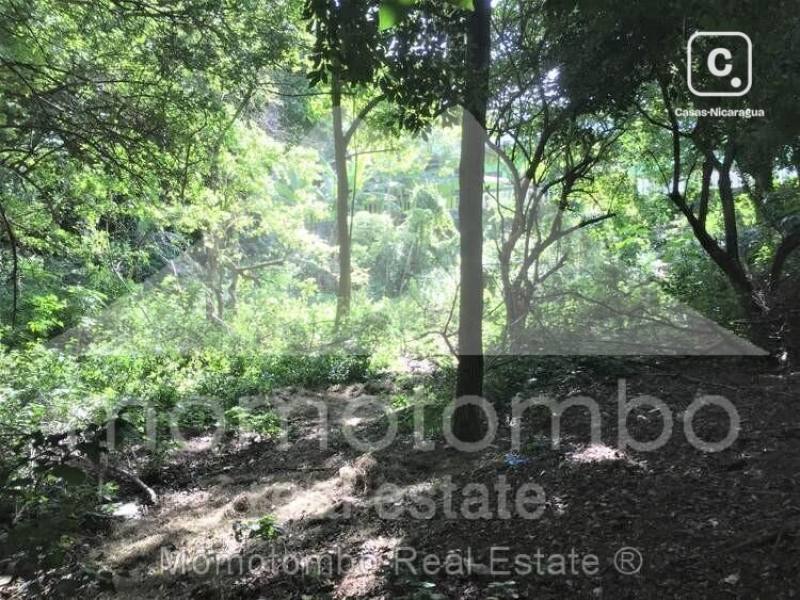 Terreno en venta en Villa Fontana Sur, Managua – 3,700 varas²