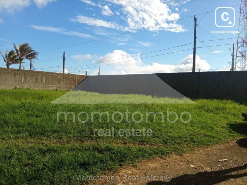 Terreno en venta en Crucero, Managua – 923 varas²